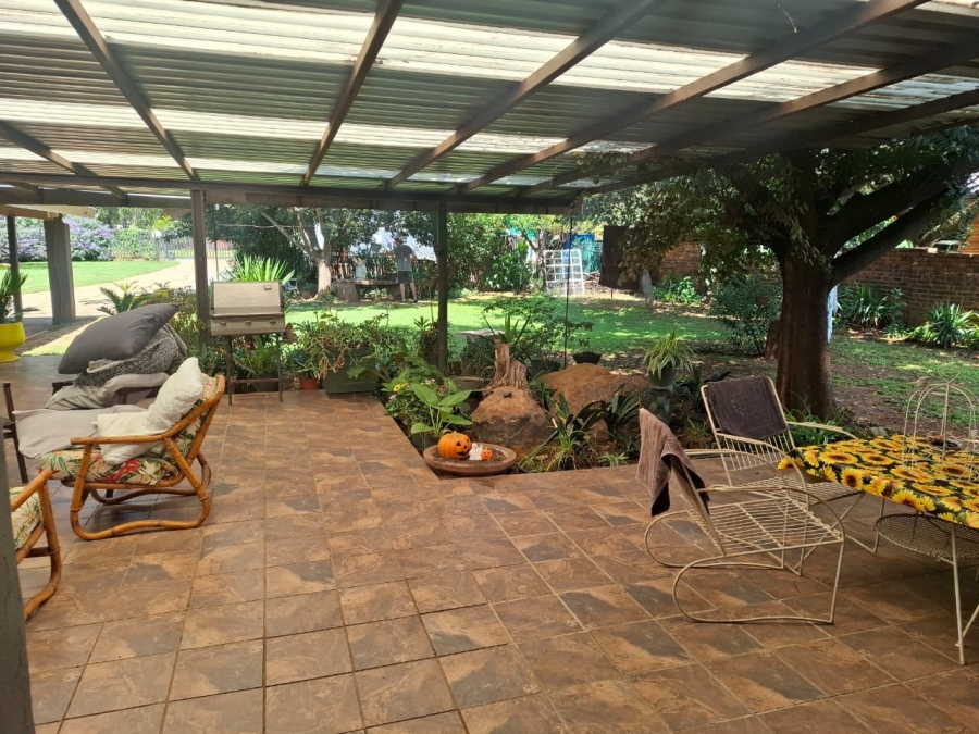 5 Bedroom Property for Sale in Deneysville Free State